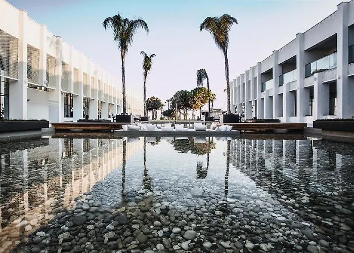 Hotel Paloma Finesse